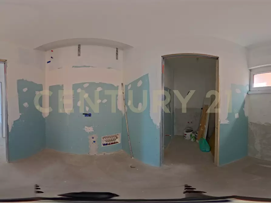 Immagine 19 di Quadrilocale in vendita  in Via dell'Olmata 30 a Roma