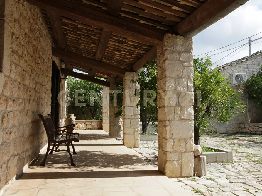 Immagine 4 di Villa in vendita  in Ctr. Pirato Cava Maria 37 a Modica