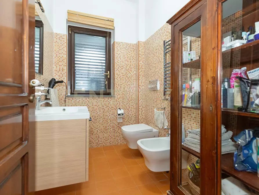 Immagine 16 di Casa indipendente in vendita  in Via Alessandria 80 a San Giovanni La Punta