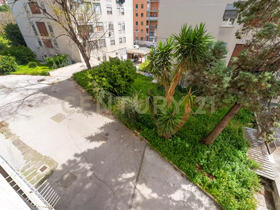 Immagine 5 di Appartamento in vendita  in Via Aurora 5 a Catania