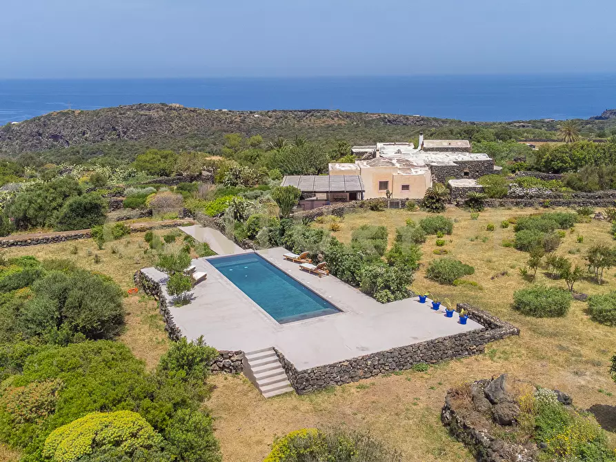 Immagine 47 di Casa indipendente in vendita  in 91017 Pantelleria TP a Pantelleria