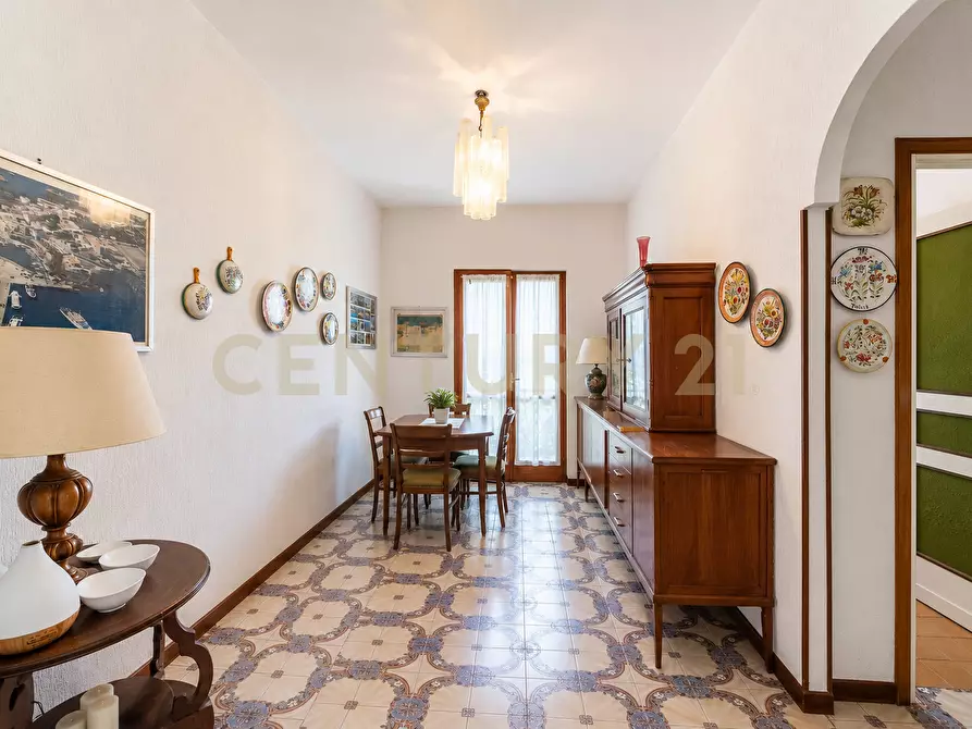 Immagine 9 di Villetta a schiera in vendita  in Viale dei Gladioli 12 a Anzio