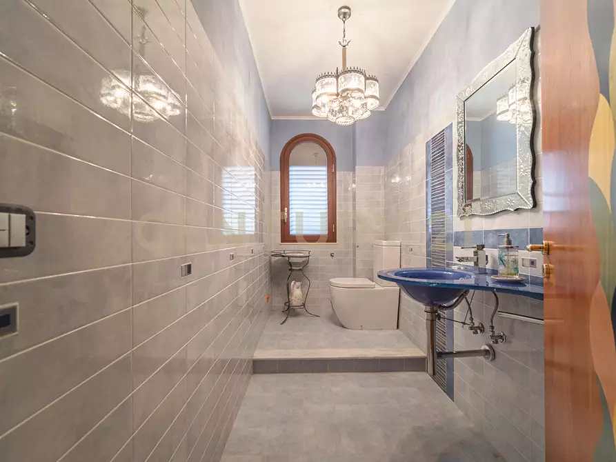 Immagine 8 di Villa in vendita  a Savoca