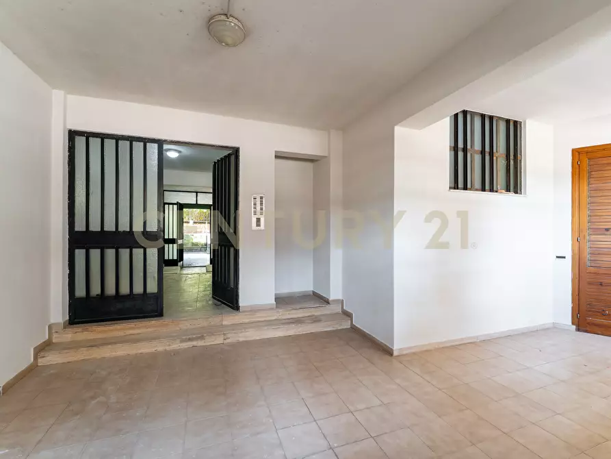 Immagine 3 di Bilocale in vendita  in Via dei normanni 3 a Sant'alessio Siculo