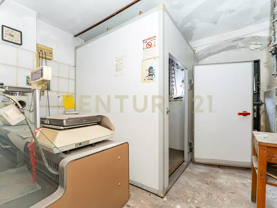 Immagine 42 di Bilocale in vendita  in Via Plebiscito 137 a Catania