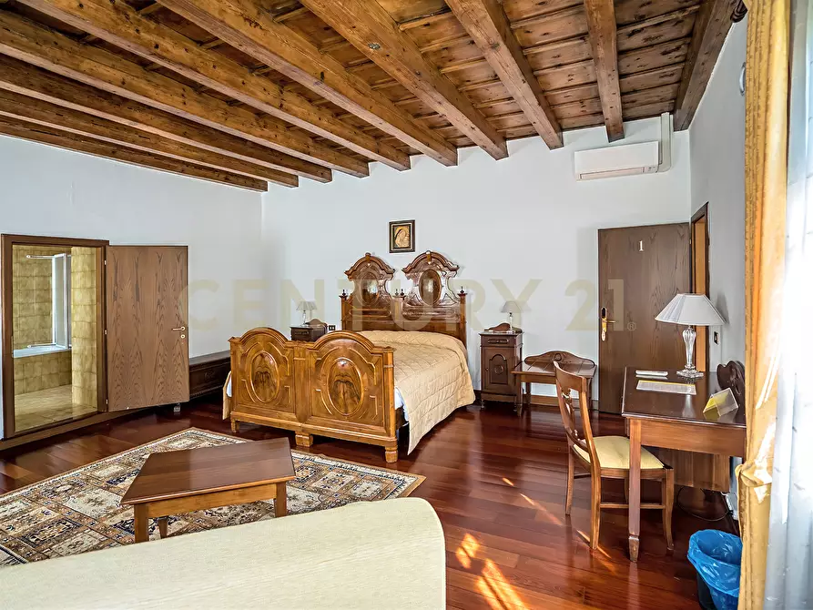 Immagine 99 di Villa in vendita  in Via Adige 25 a Brentino Belluno