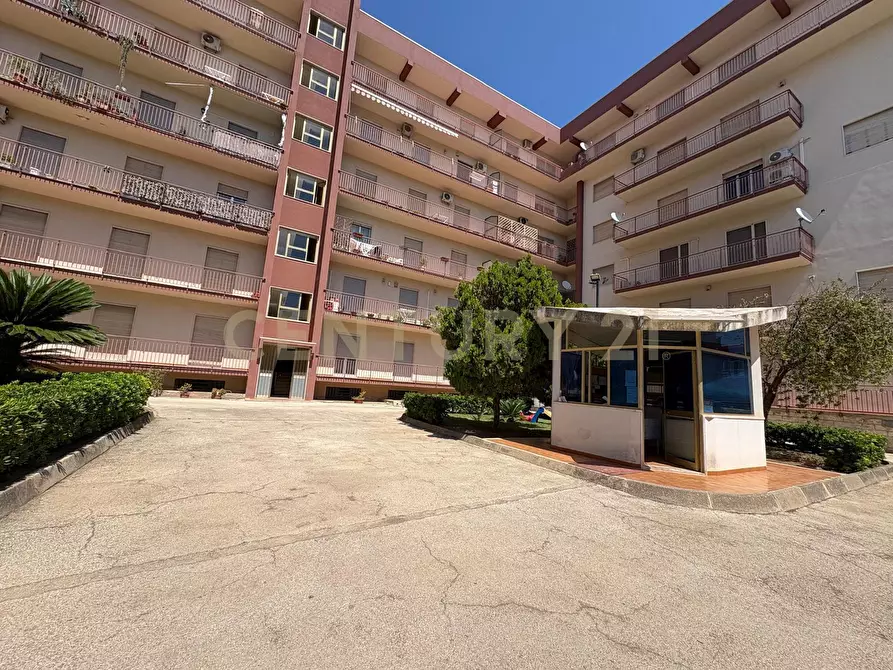 Immagine 1 di Pentalocale in vendita  in Via Mattia Preti 2 a Siracusa