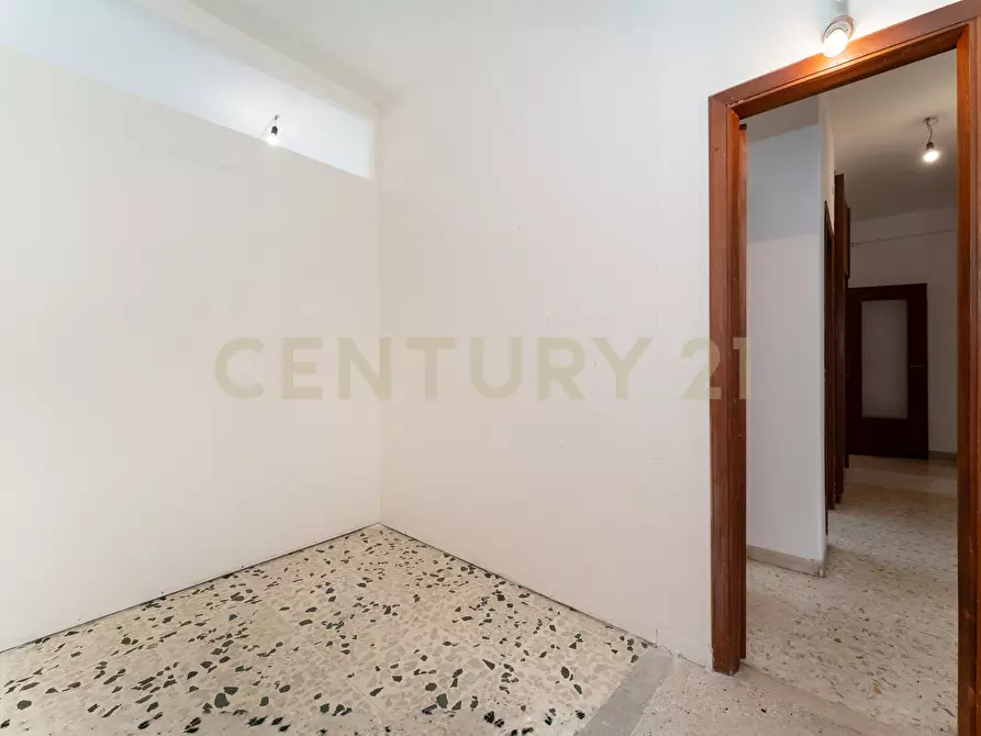 Immagine 36 di Quadrilocale in vendita  in Via Gabriele D'Annunzio 125 a Catania