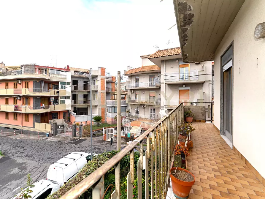 Immagine 13 di Appartamento in vendita  in Via Monsignor Salvatore Bella 2 a Aci Catena