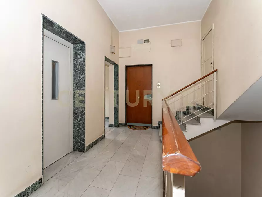 Immagine 35 di Quadrilocale in vendita  in Via Enna 15 a Catania