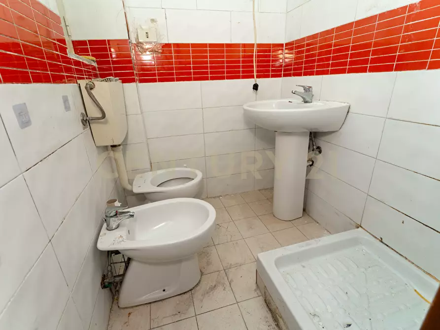 Immagine 19 di Porzione di casa in vendita  in Via Giudice 10 a Catania