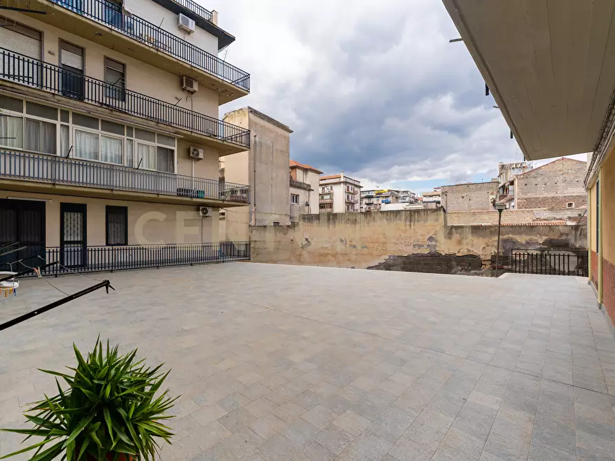 Immagine 3 di Trilocale in vendita  in Via Acquedotto Greco 181 a Catania