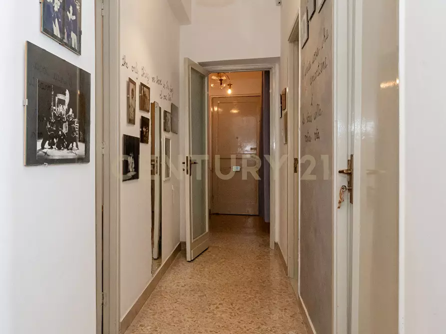 Immagine 35 di Appartamento in affitto  in Via Vittorio Emanuele Orlando 130 a Catania