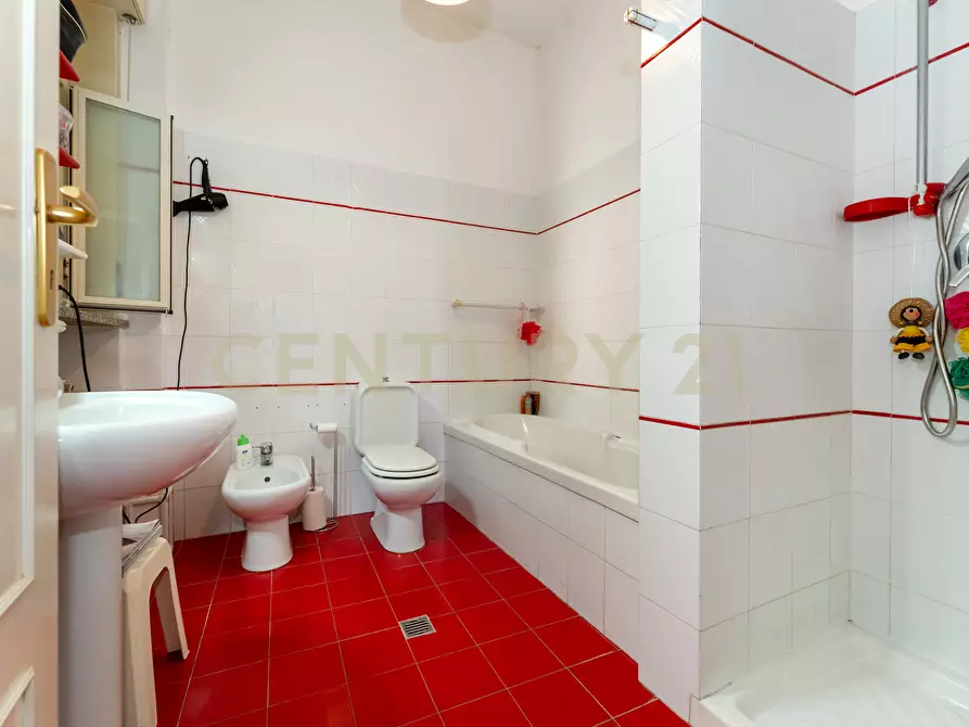 Immagine 31 di Villa in vendita  in Via Leonardo Da Vinci 5 a Taormina