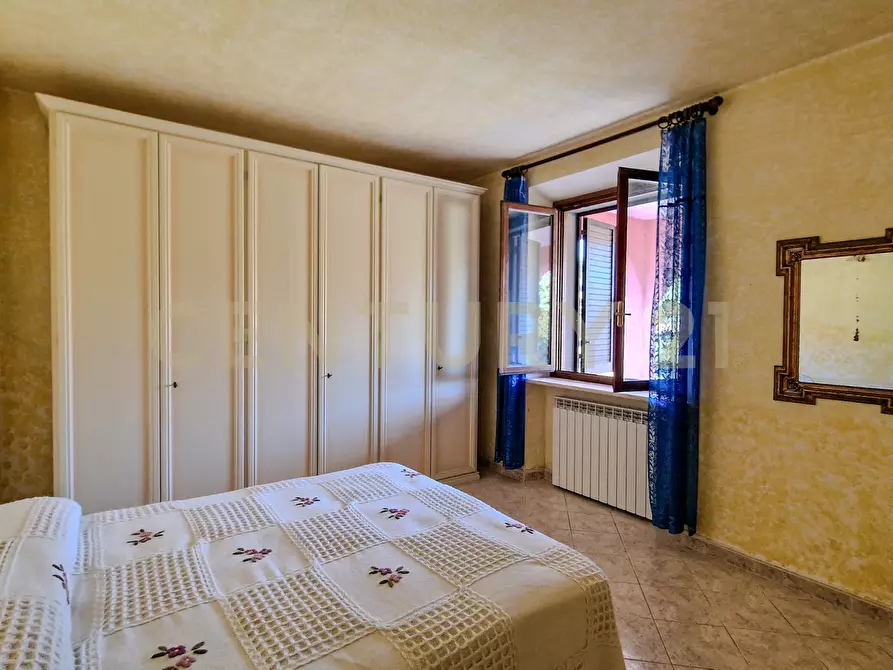 Immagine 9 di Villa in vendita  in Pian dei bichi a Roccastrada