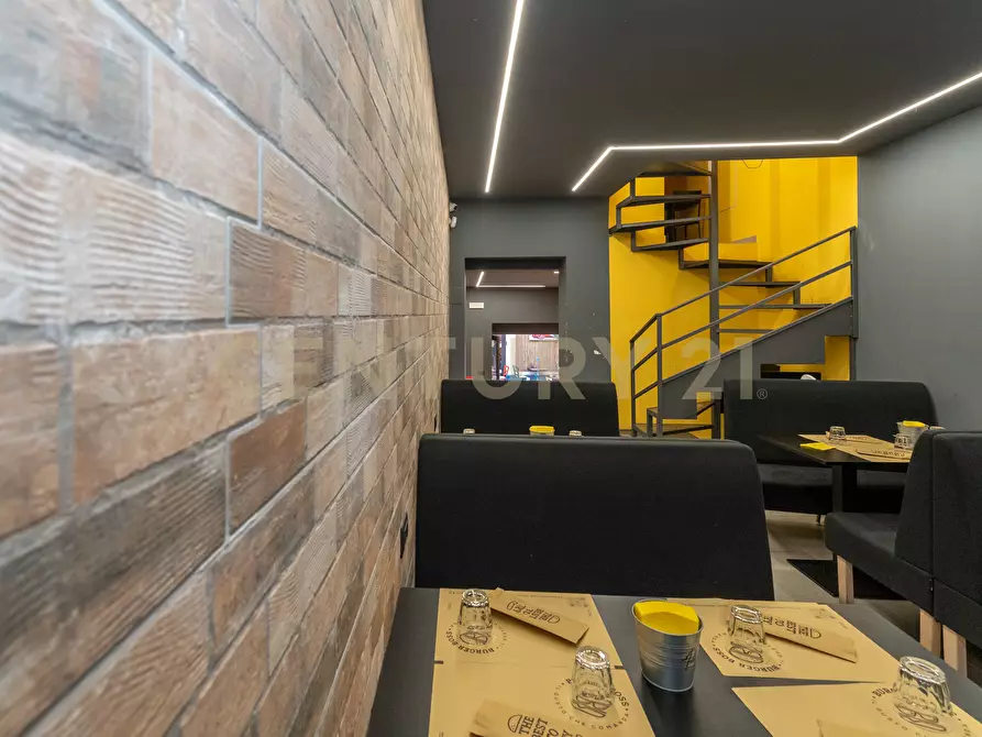 Immagine 17 di Bar / Ristorante in vendita  in Via Gemmellaro 47/A a Catania