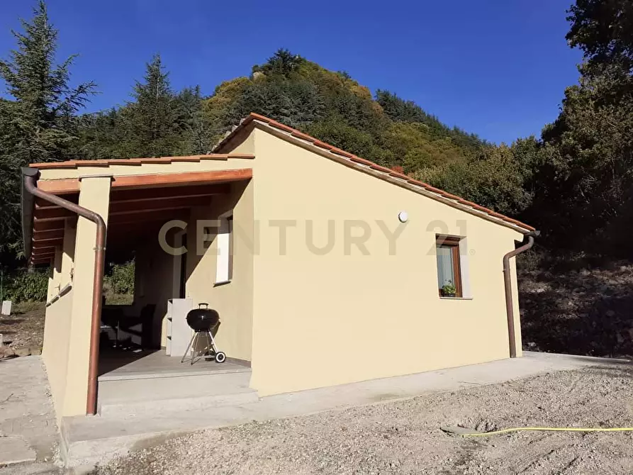 Immagine 40 di Loft/Open space in vendita  in via fonte antese snc a Radicofani