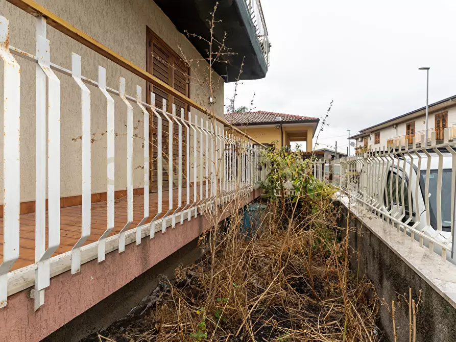 Immagine 5 di Quadrilocale in vendita  in Via Guglielmo Marconi 15 a Viagrande