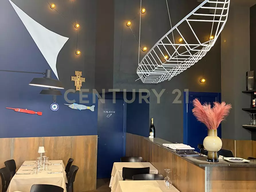 Immagine 17 di Bar / Ristorante in vendita  in Via Davì 43 a Acireale