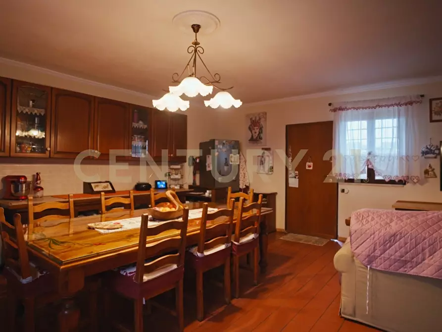 Immagine 12 di Villa in vendita  in Via delle Ginestre 13 a Sacrofano