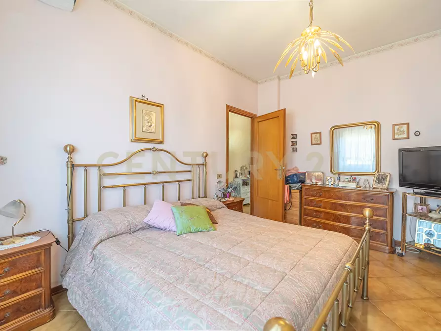 Immagine 5 di Attico in vendita  in Via di Torre Morena 100 a Roma