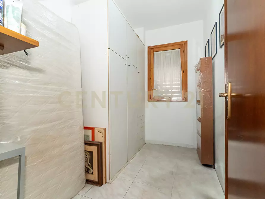 Immagine 11 di Bilocale in vendita  in Via Gesualdo Bufalino 1 a Aci Catena