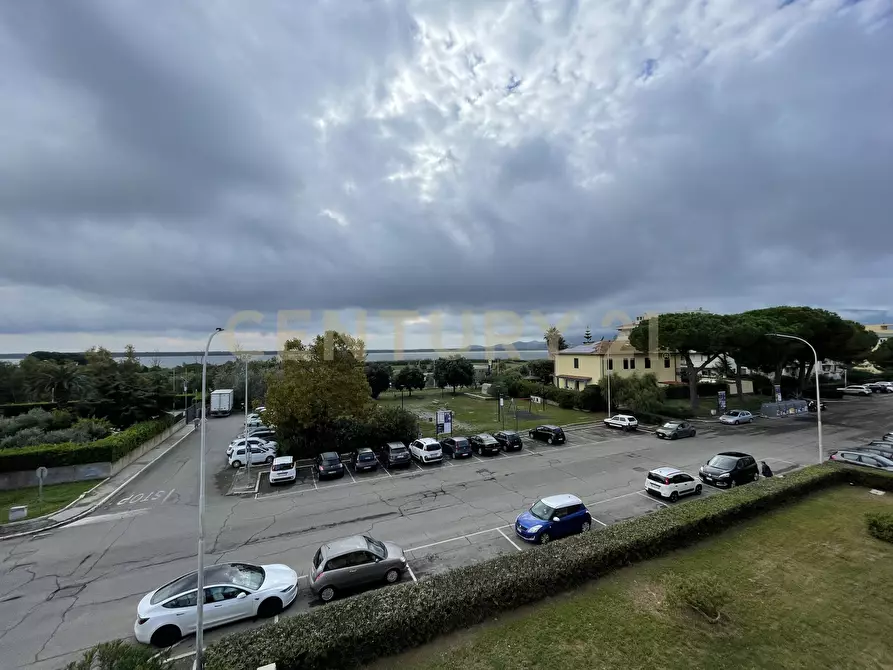 Immagine 10 di Pentalocale in vendita  in Via Pietro Nenni 19 a Orbetello