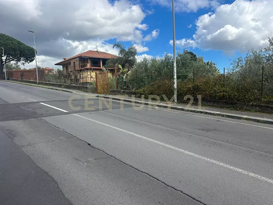 Immagine 1 di Terreno edificabile in vendita  in Viale Giovanni Falcone 9 a Camporotondo Etneo