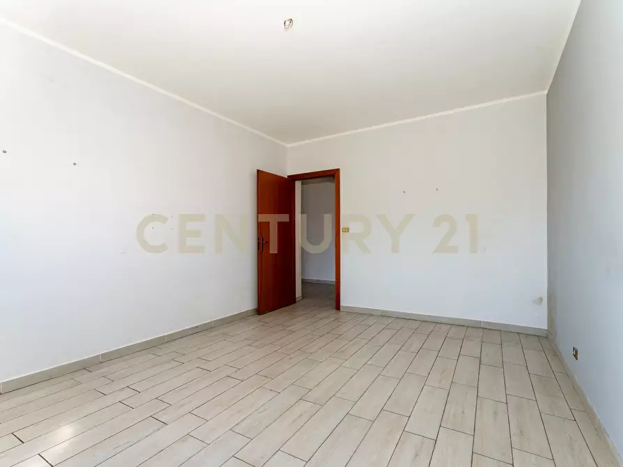 Immagine 23 di Trilocale in vendita  in Via Firenze 112 a Aci Castello