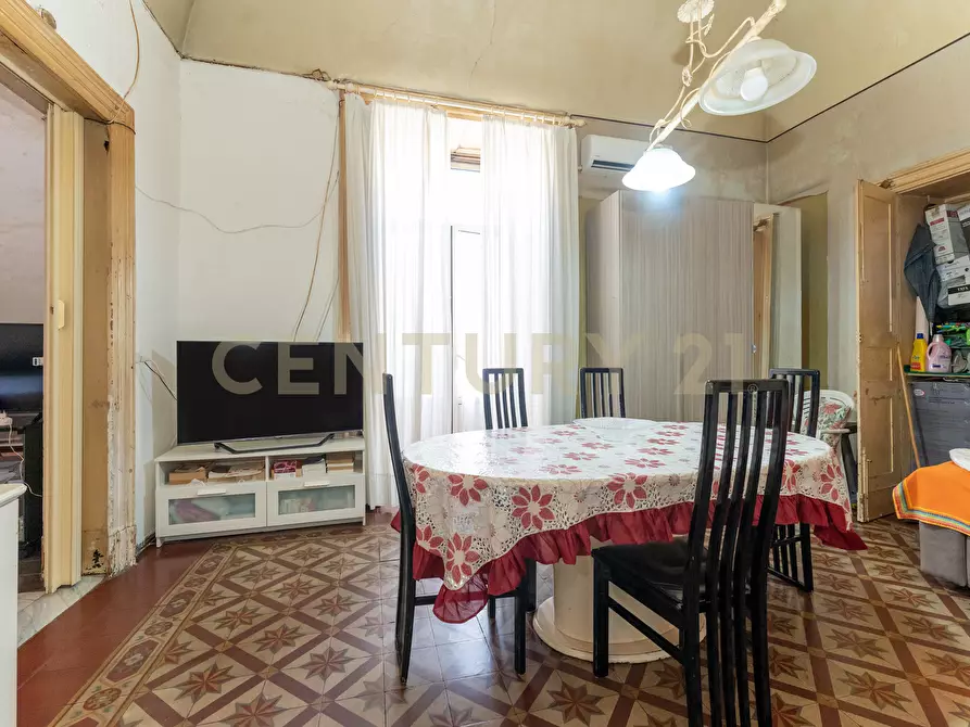Immagine 12 di Bilocale in vendita  in Via Archimede 143 a Catania