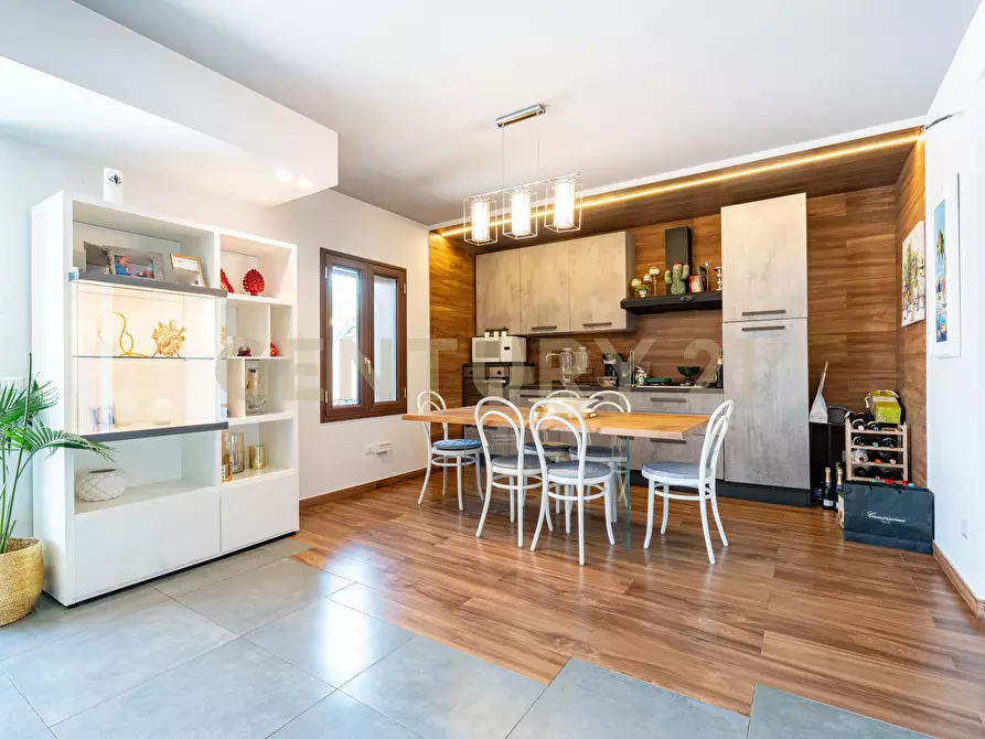 Immagine 2 di Villa in vendita  in Via Monpeluso 8 a Nicolosi