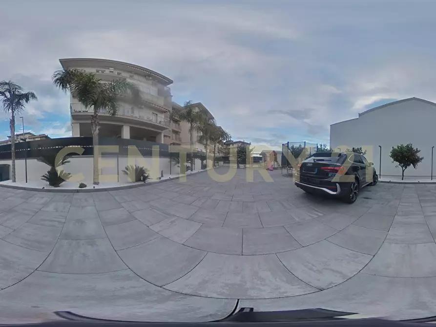 Immagine 108 di Villa in vendita  in Via Sant' Andrea 8 a Catania