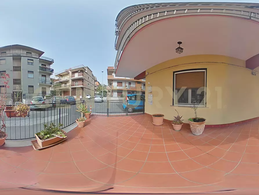 Immagine 36 di Pentalocale in vendita  in Via Goffredo Mameli 4 a Belpasso