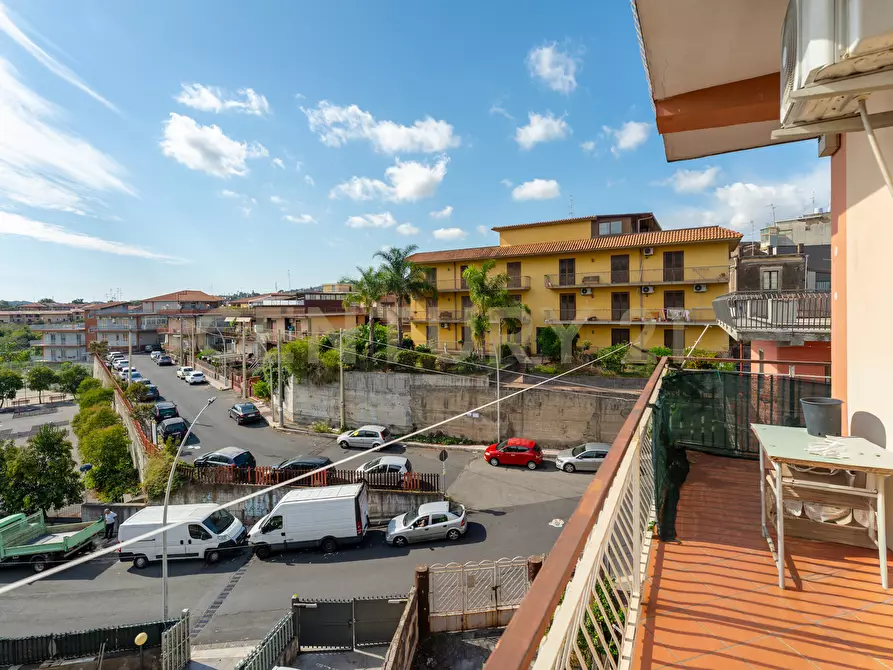 Immagine 35 di Appartamento in vendita  in Via Badia 47 a Aci Catena