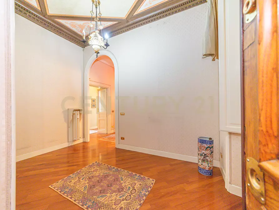 Immagine 45 di Pentalocale in affitto  in Via Tronto 18 a Roma