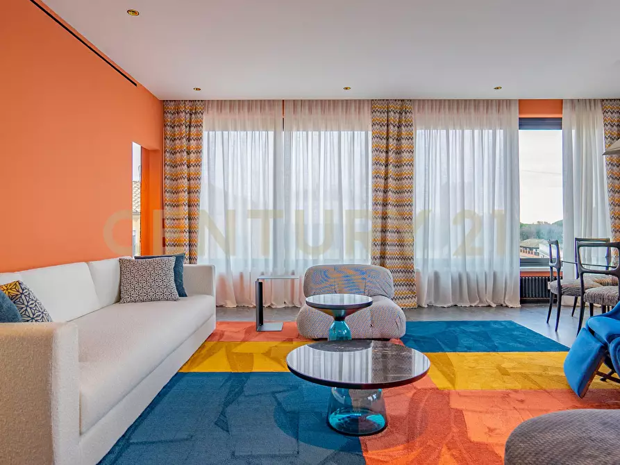 Immagine 2 di Trilocale in vendita  in Via dell'Olmata 30 a Roma