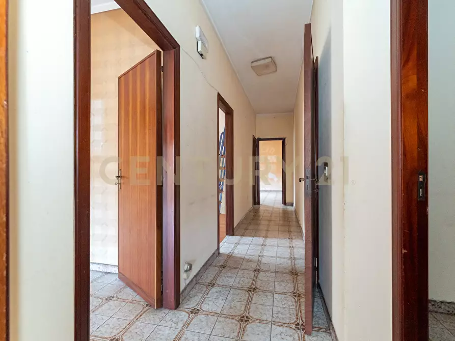 Immagine 15 di Appartamento in vendita  in Via Monsignor Salvatore Bella 2 a Aci Catena