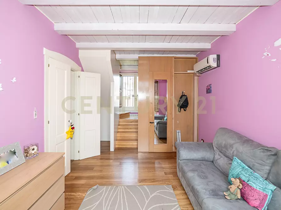 Immagine 22 di Villa in vendita  in Via Scalilla 42 a Catania