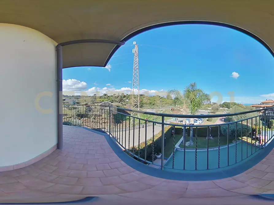 Immagine 44 di Trilocale in vendita  in Via Teocrito 10 a Aci Catena