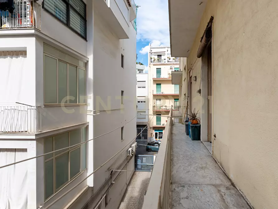 Immagine 40 di Pentalocale in vendita  in Via Milano 60 a Catania