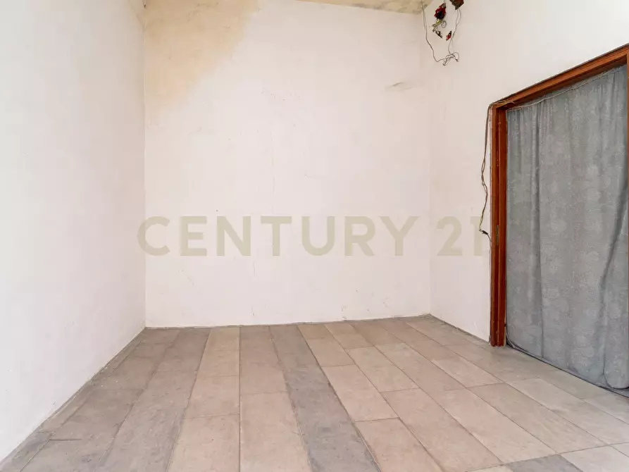 Immagine 25 di Casa indipendente in vendita  in Via Vittorio Veneto 83 a Misterbianco