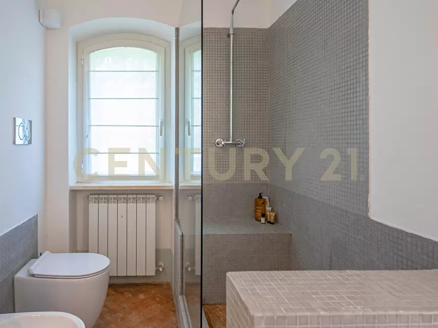 Immagine 19 di Villa in vendita  in Via Cassia 1951 a Roma