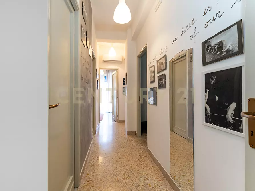 Immagine 22 di Appartamento in affitto  in Via Vittorio Emanuele Orlando 130 a Catania