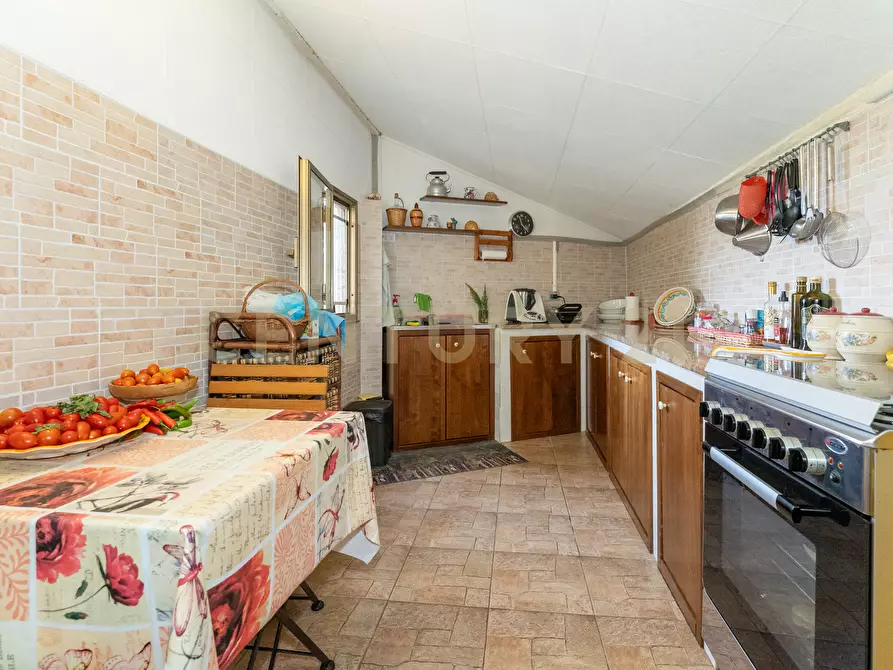 Immagine 46 di Villa in vendita  in Strada Provinciale 158 a Biancavilla