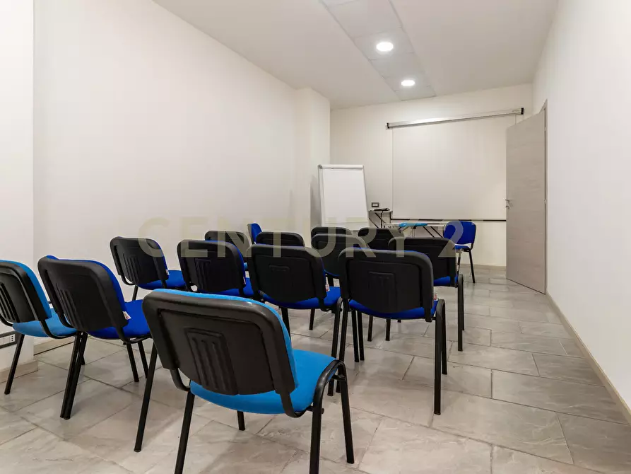 Immagine 12 di Laboratorio in vendita  in Via delle Terme 31 a Misterbianco