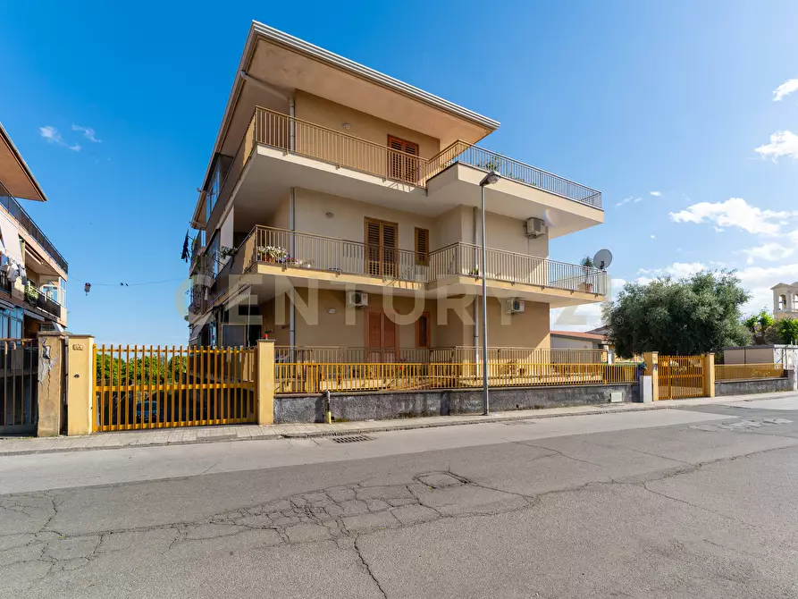 Immagine 7 di Trilocale in vendita  in Via Antonino Bonaccorsi 12 a Acireale