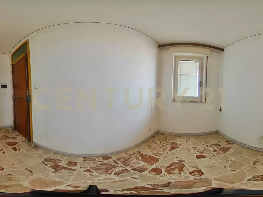 Immagine 37 di Trilocale in vendita  in Via Veronica 6767 a Aci Sant'antonio