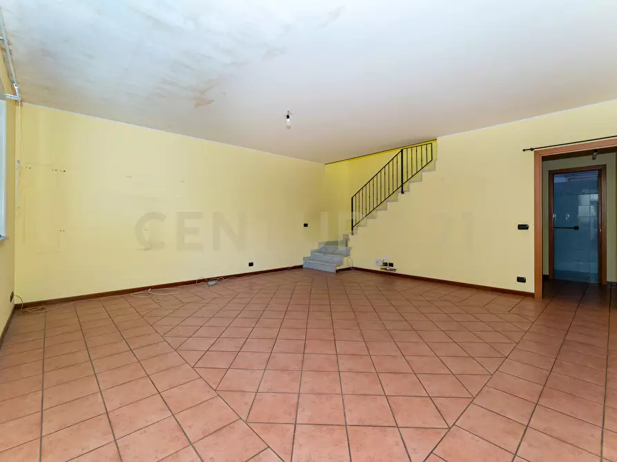 Immagine 31 di Porzione di casa in vendita  in Via degli Ulivi 9 a Tremestieri Etneo