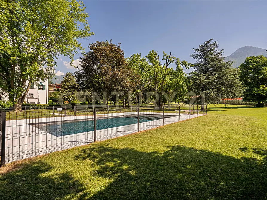 Immagine 21 di Villa in vendita  in Via Adige 25 a Brentino Belluno