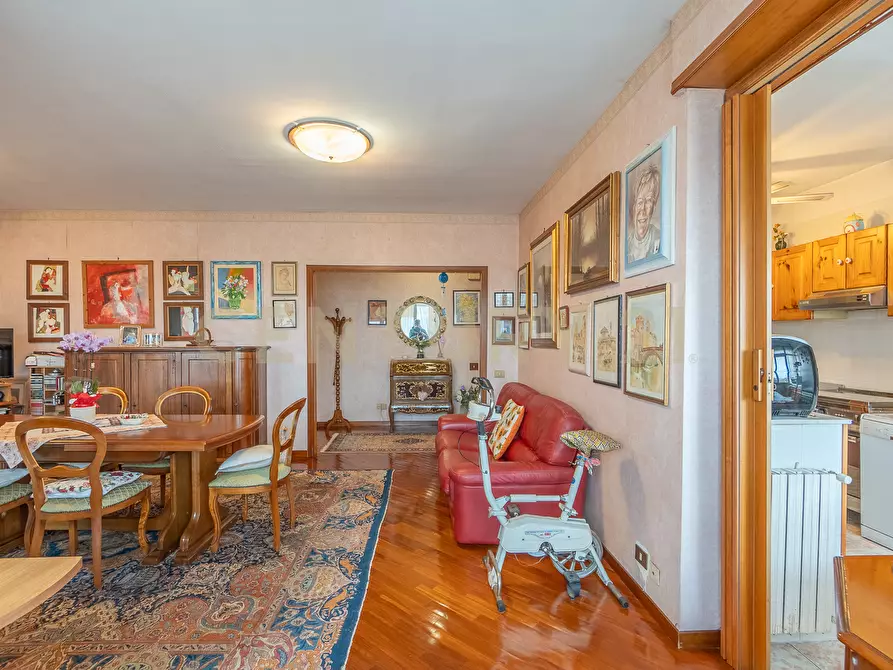 Immagine 7 di Trilocale in vendita  in Via Ettore Arena 201 a Roma